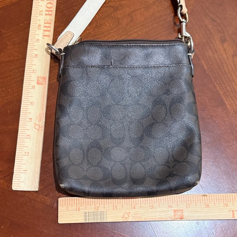 Coach signature swing pack Brown and Red Crossbody Bag
